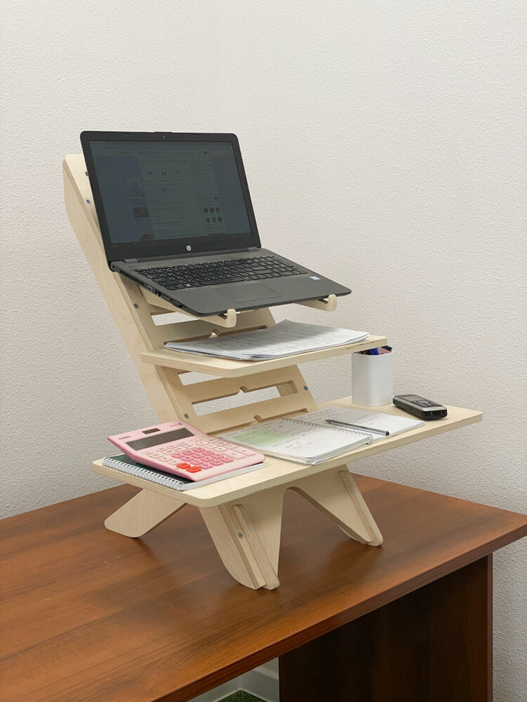 UP DESK – подставка для ноутбука для работы стоя, без покрытия