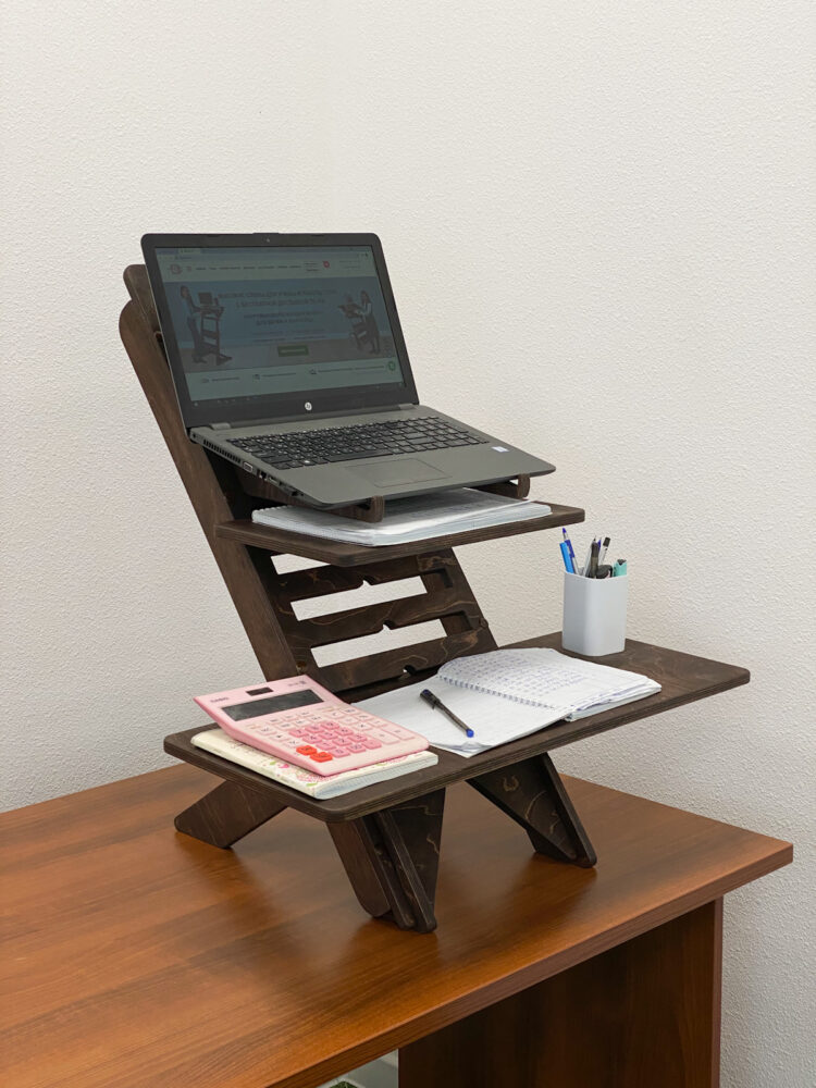 UP DESK – подставка для ноутбука для работы стоя, темный орех